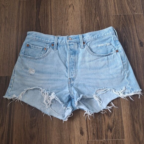 💙 Levi's 501 High Rise Cut Off Distressed Shorts Size 31 Western Cowgirl - Picture 7 of 7